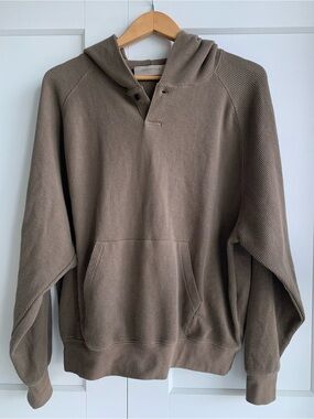 Essentials Fear of God Hooded Waffle Knit Pullover - Taupe size 14/16 or L